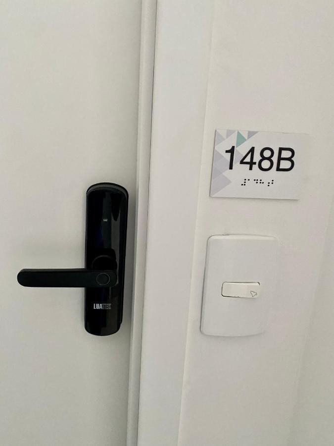 Fantastico Em Frente Ao Metro Bras ! Apartamento